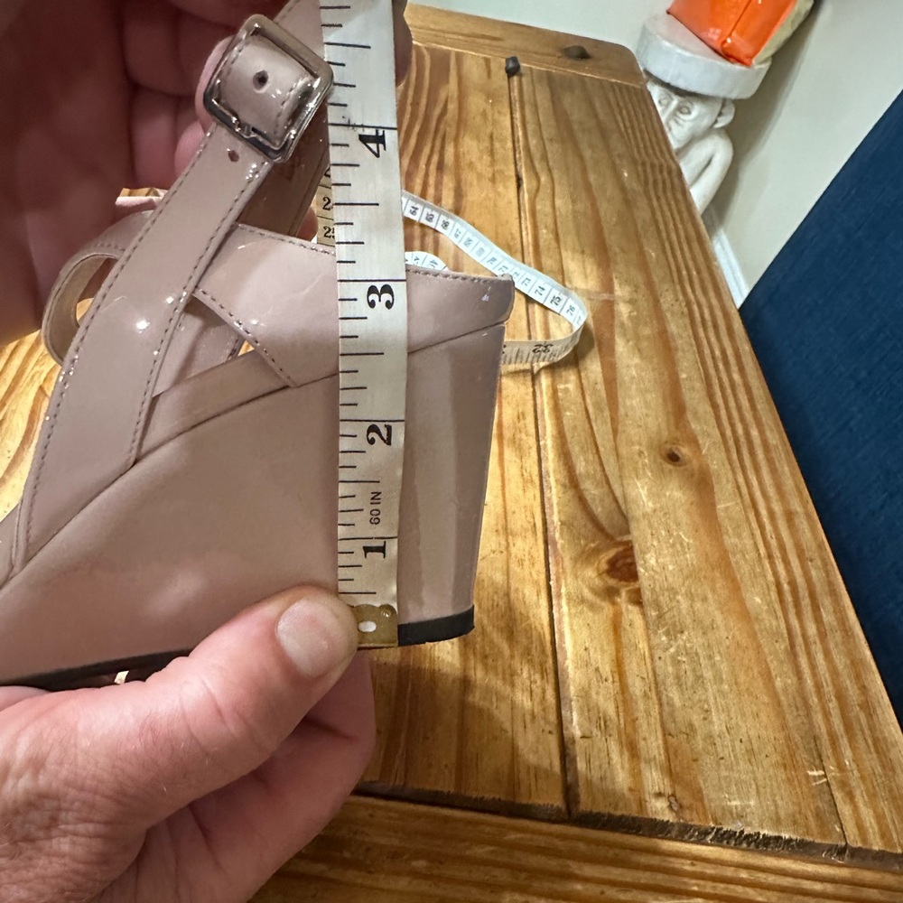 Prada vintage patent wedges 37.5 - Picture 8 of 8